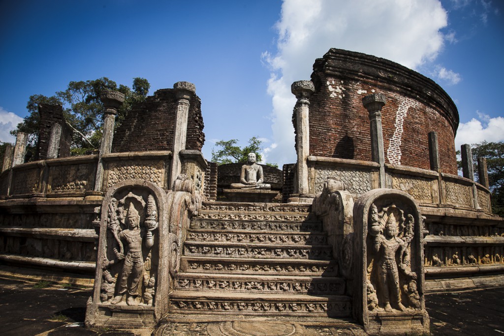 Vatadage Quadrangle, Polonnaruwa