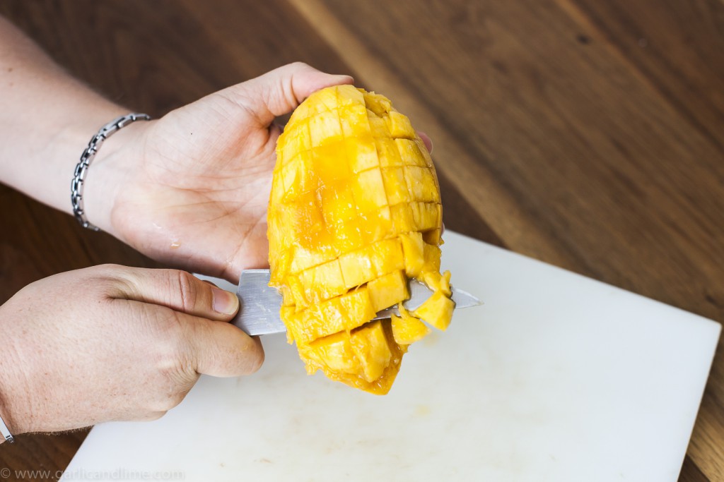 How to cut up a Mango