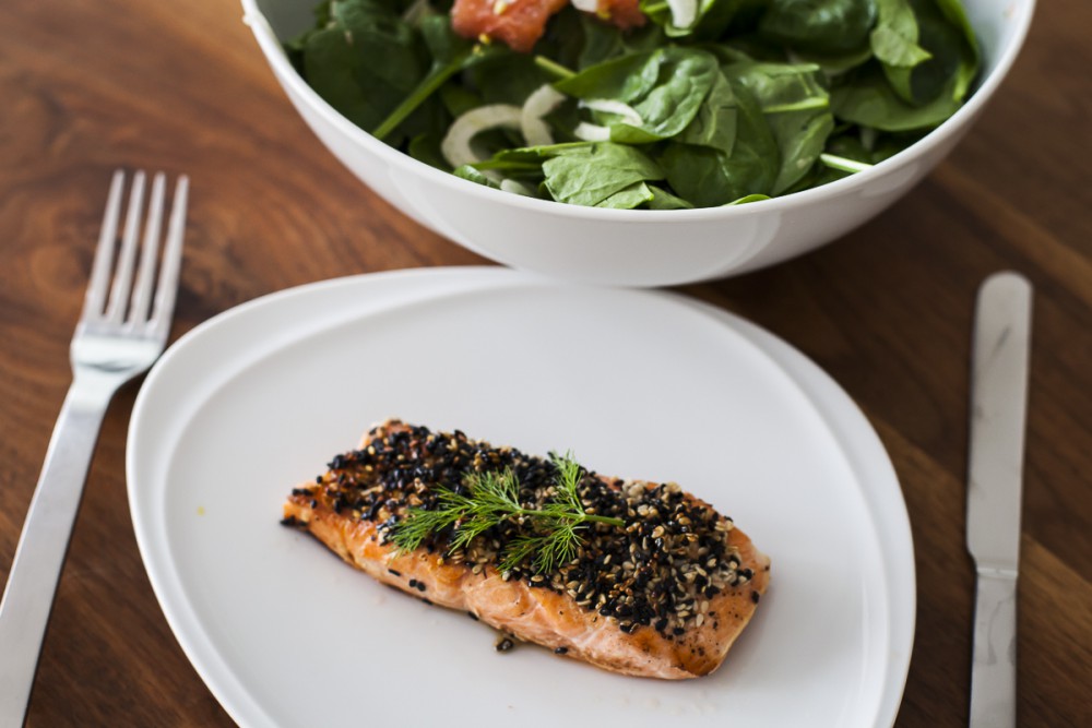 Salmon with black and white sesame seeds