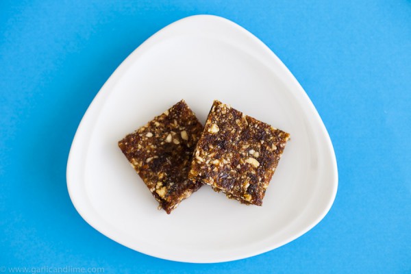 Apricot, Almond and Date snack bars